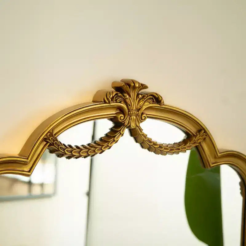 Miroir mural décoratif irrégulier en similicuir style Revival avec lumière réglable 3 couleurs