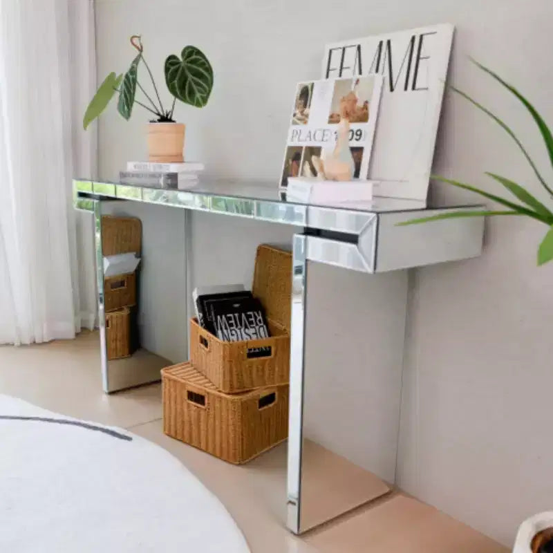 Console-miroir avec accents en verre cannelé Table d'entrée moderne pleine longueur