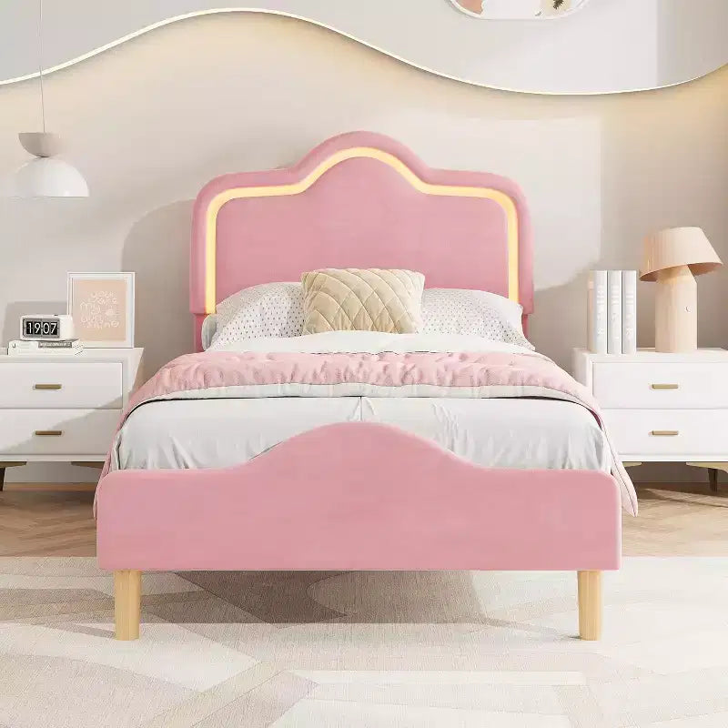 Lit plateforme princesse rembourré en velours avec tête et pied de lit encadrés