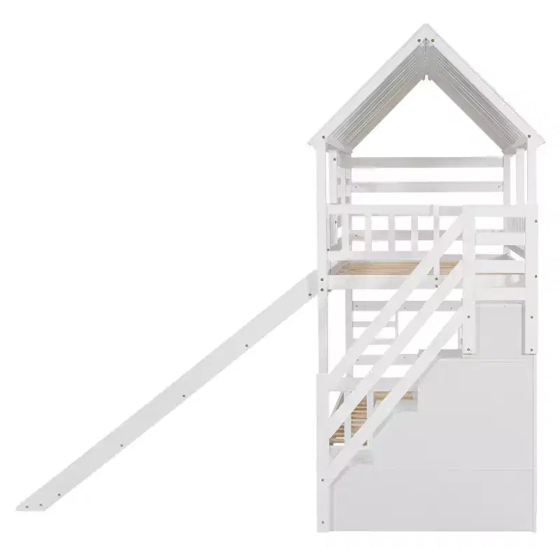 Lit superposé avec lit gigogne et escalier de rangement avec toboggan, toit et fenêtre