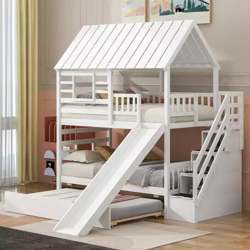 Lit superposé avec lit gigogne et escalier de rangement avec toboggan, toit et fenêtre